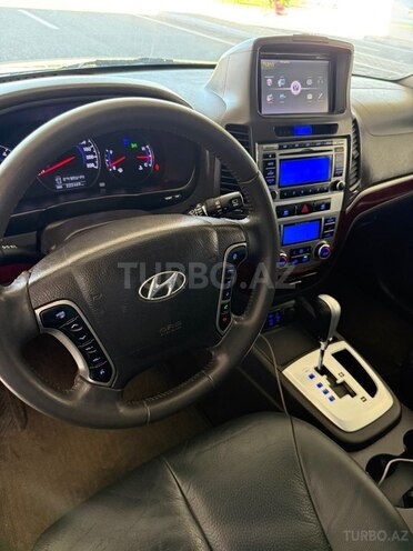 Hyundai Santa Fe-9