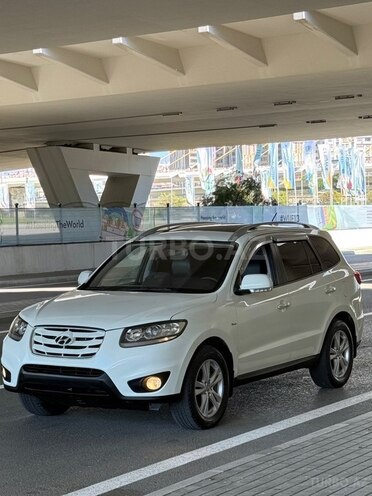 Hyundai Santa Fe-3