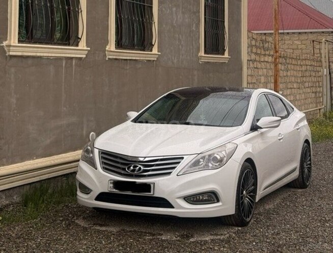 Hyundai Azera-1