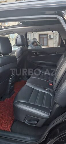 Kia Sorento-7