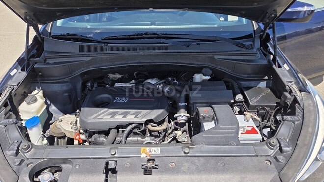 Hyundai Santa Fe-15