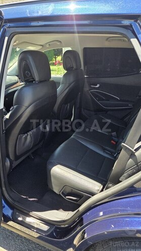 Hyundai Santa Fe-13