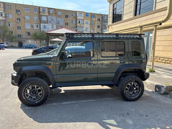 Suzuki Jimny-3
