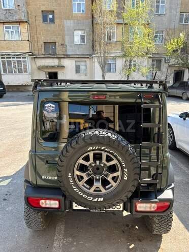 Suzuki Jimny-5