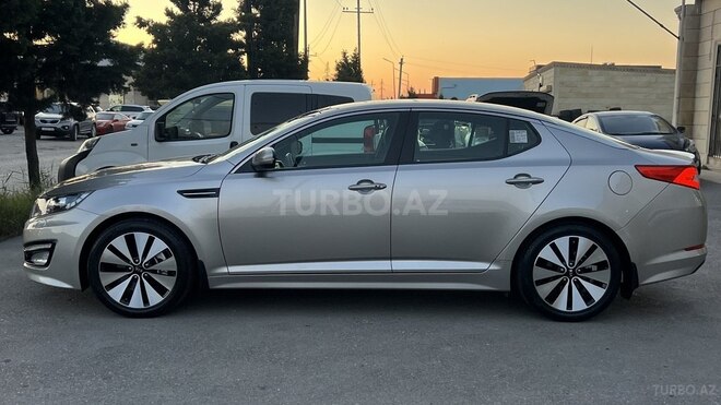 Kia Optima-5