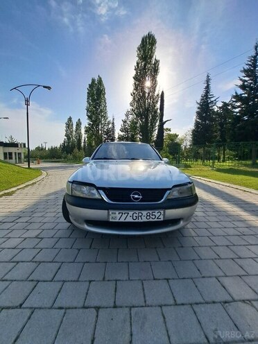 Opel Vectra-1