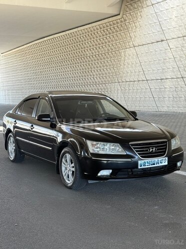 Hyundai Sonata-2