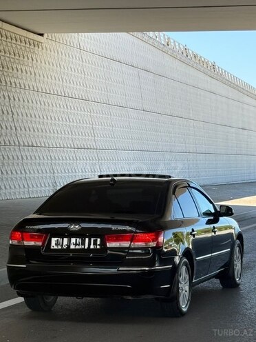 Hyundai Sonata-5