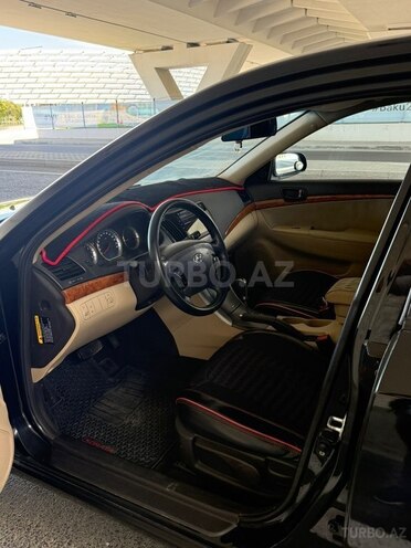 Hyundai Sonata-9