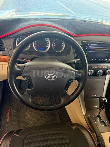 Hyundai Sonata-8