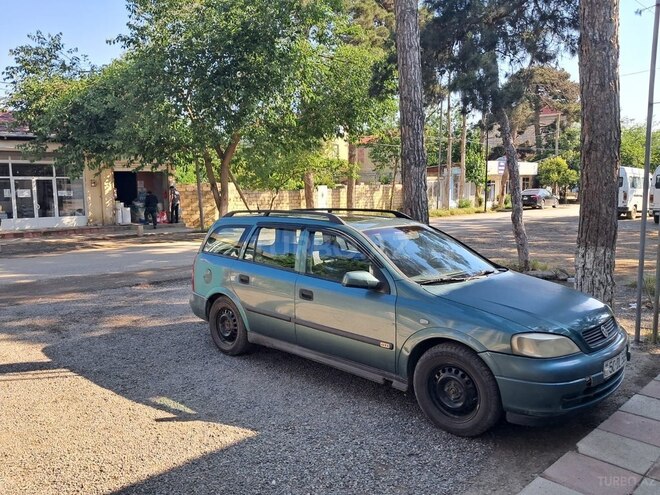 Opel Astra-1