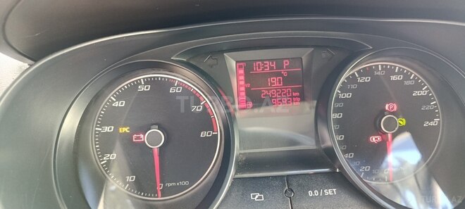 SEAT Ibiza-7