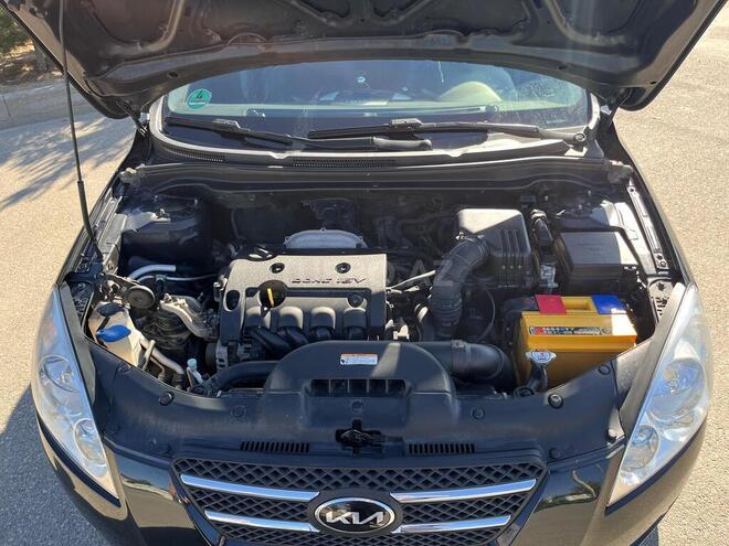 Kia Ceed-8