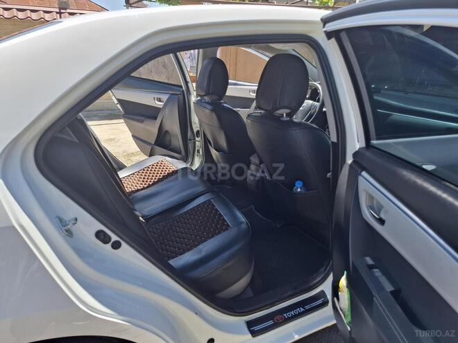 Toyota Corolla 2016, 190,000 km - 1.8 л - Bakı
