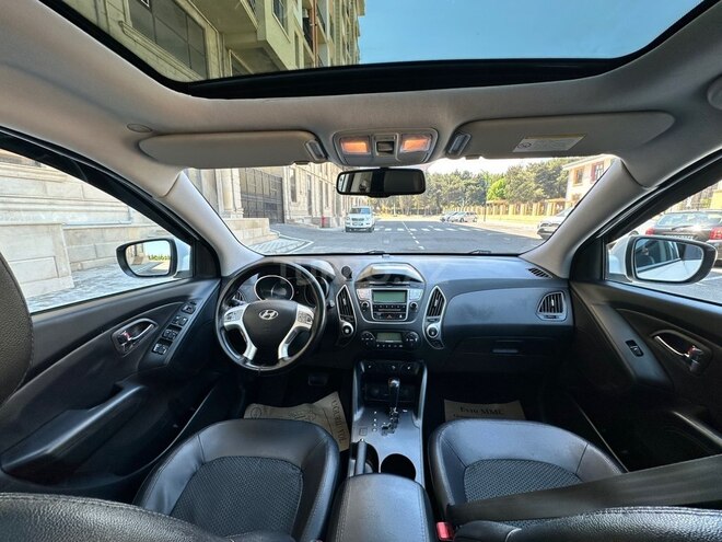 Hyundai ix35-14