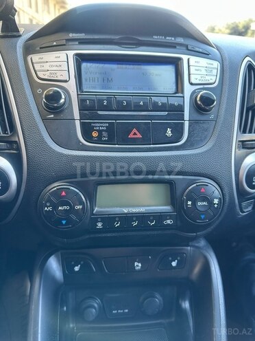 Hyundai ix35-17
