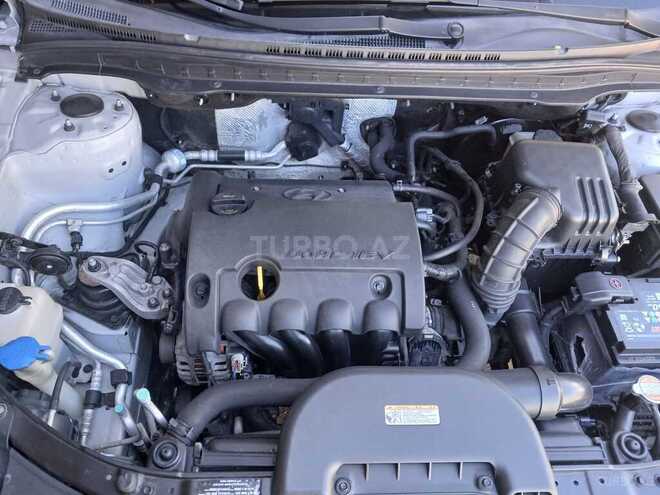 Hyundai i30-6