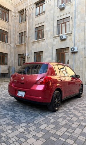 Nissan Tiida-7