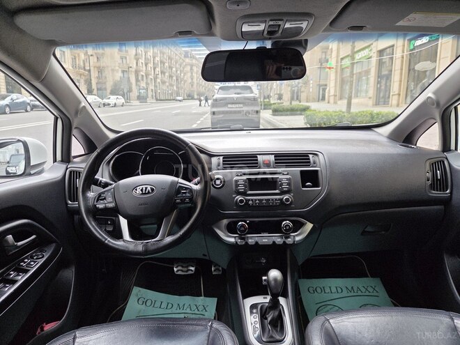 Kia Rio-6