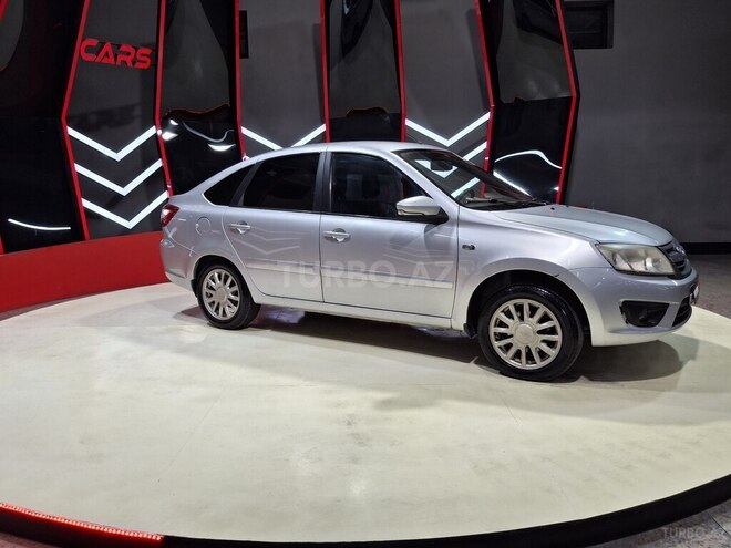 LADA (VAZ) Granta-10
