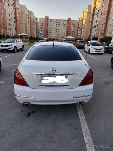 Nissan Teana-3