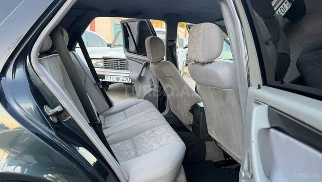 Mercedes C 180-17