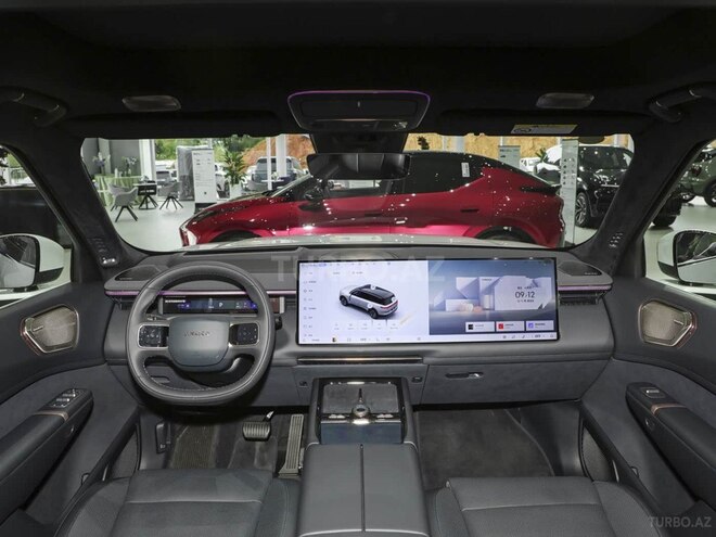 Lynk & Co 900-19