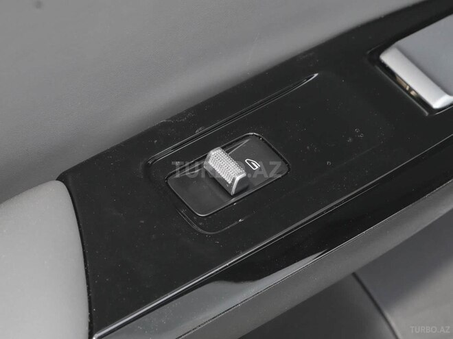 Geely Galaxy L6-25