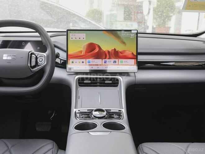 Geely Galaxy L6-24