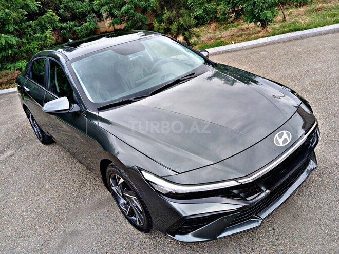 Hyundai Elantra-7