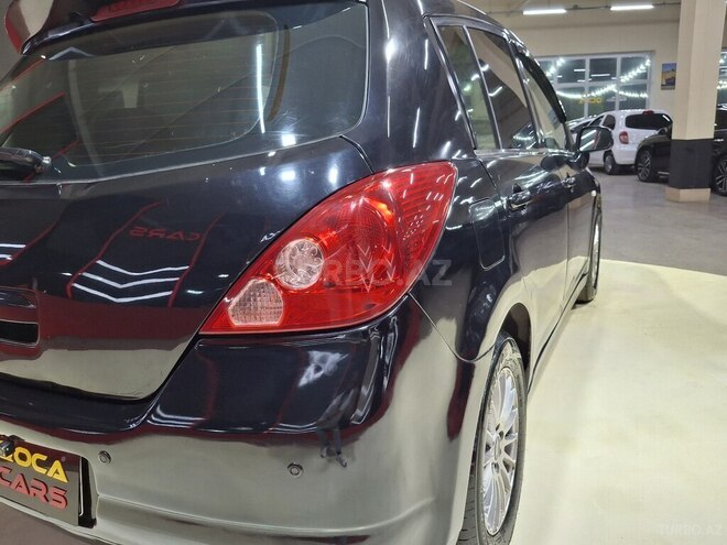 Nissan Tiida-6