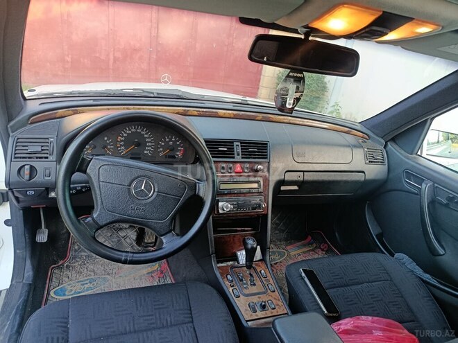 Mercedes C 240 1999, 326,648 km - 2.4 л - Şəmkir