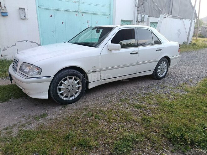 Mercedes C 240 1999, 326,648 km - 2.4 л - Şəmkir