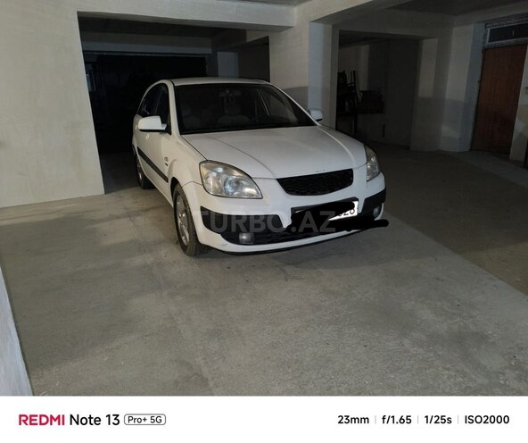 Kia Pride-3
