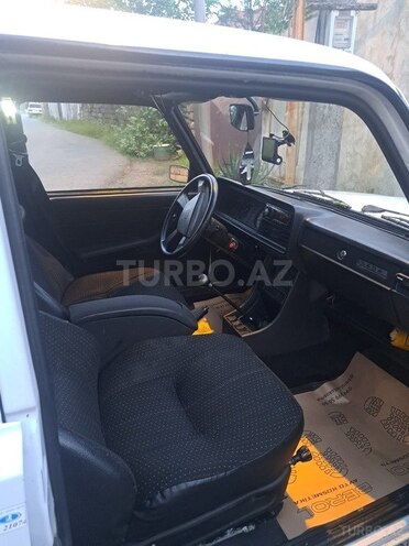 LADA (VAZ) 2107-4