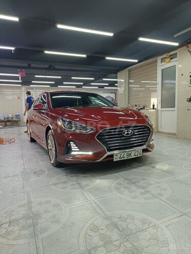 Hyundai Sonata-1