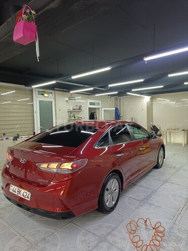Hyundai Sonata-8