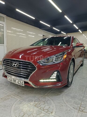 Hyundai Sonata-5