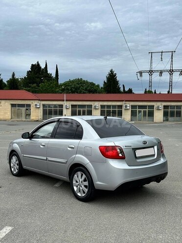Kia Pride-4