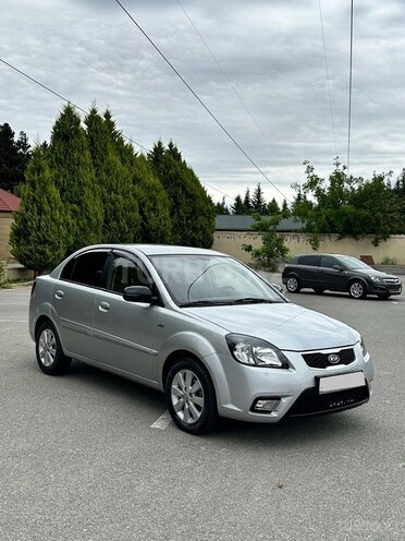 Kia Pride-3