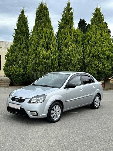 Kia Pride-2
