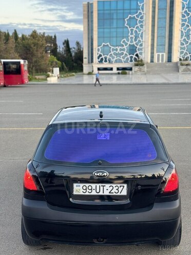 Kia Rio-2