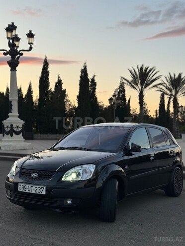 Kia Rio-4