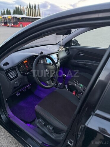 Kia Rio-6