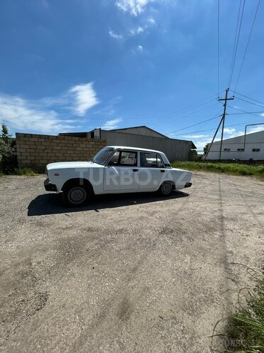 LADA (VAZ) 2107-5
