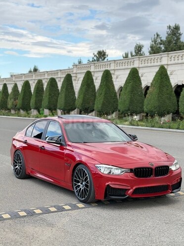 BMW 320-3