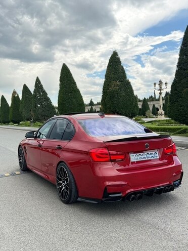 BMW 320-11