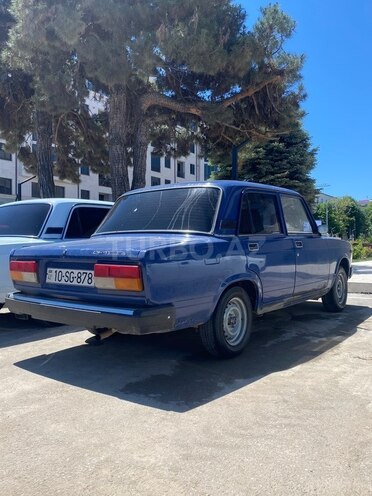LADA (VAZ) 2107-5