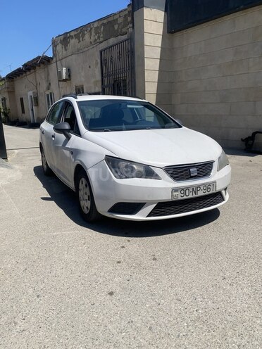 SEAT Ibiza-1