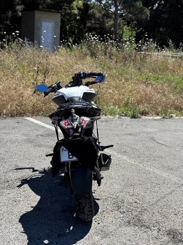 Bajaj Pulsar RS 200-4